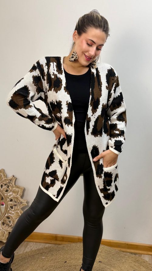 <b> CARDIGAN VERONICA</b> <h5>COD. 2011</h5>