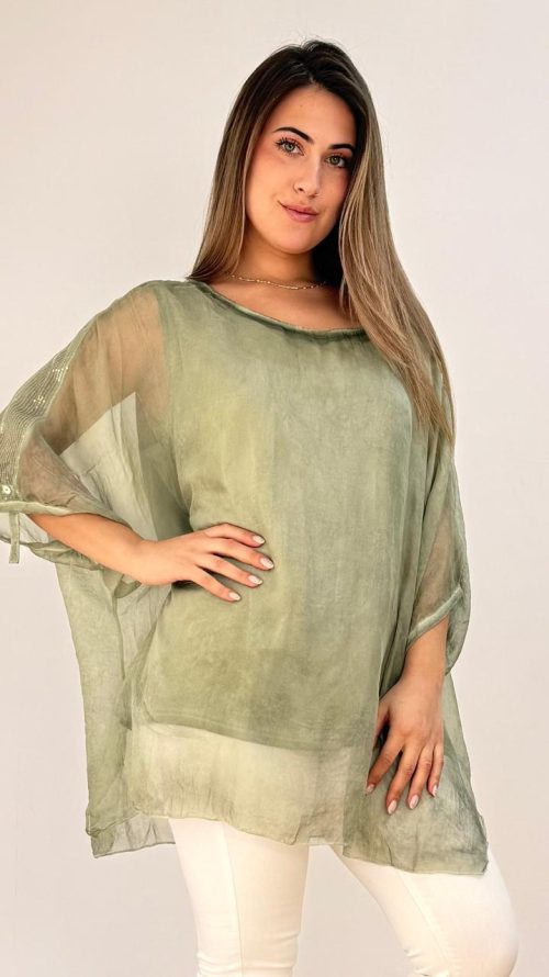 <b> BLUSA OVERSIZE DE GASA CON BRILLO</b> <h5>COD. 90411</h5>