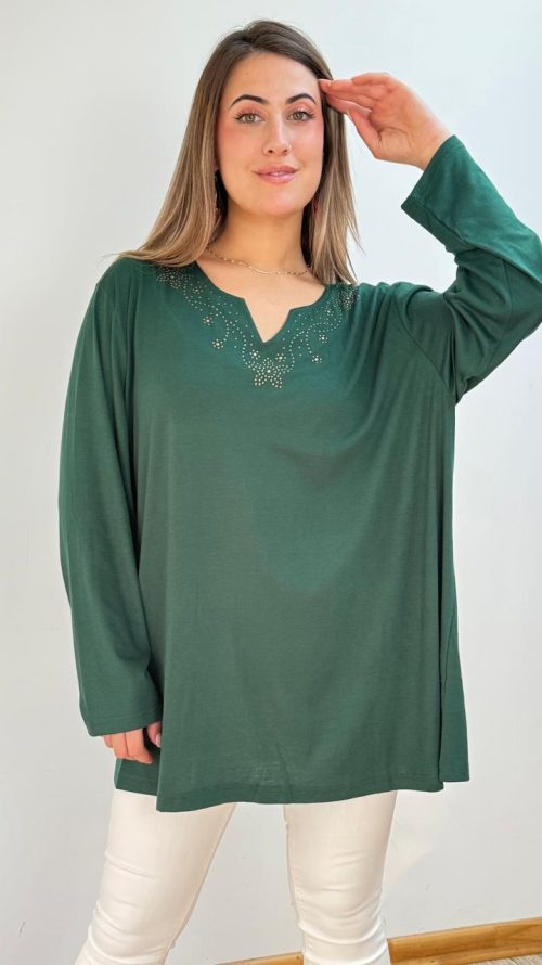 <b>BLUSA OVERSIZE CON DETALLES BRILLOS</b> <h5>COD. W778</h5>