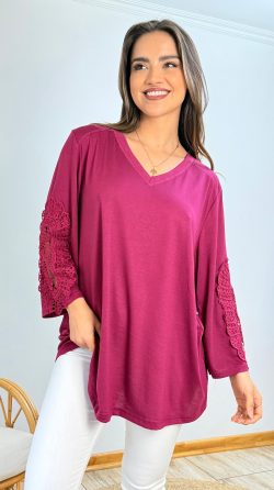 <b> POLERA OVERSIZE MANGA CROCHET</b> <h5>COD. W913</h5>